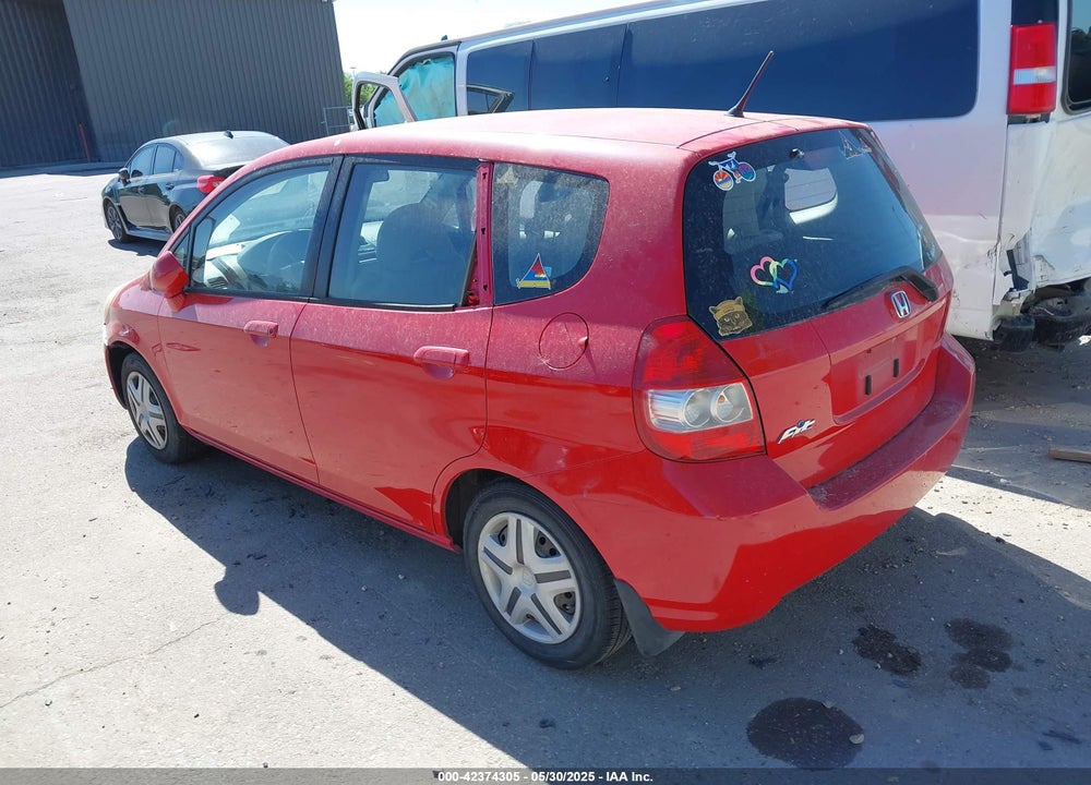 2007 HONDA FIT VIN: JHMGD37427S060145