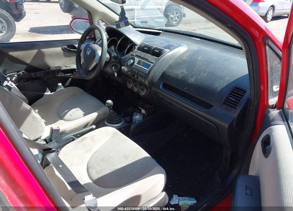 2007 HONDA FIT VIN: JHMGD37427S060145