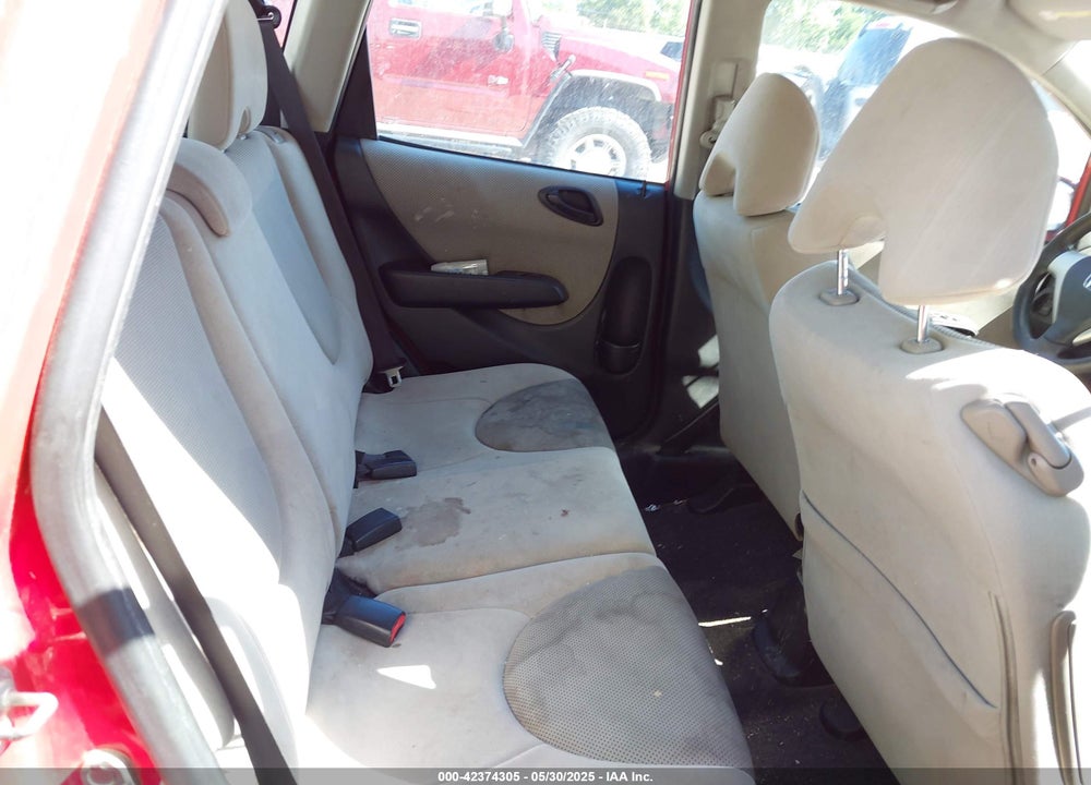 2007 HONDA FIT VIN: JHMGD37427S060145