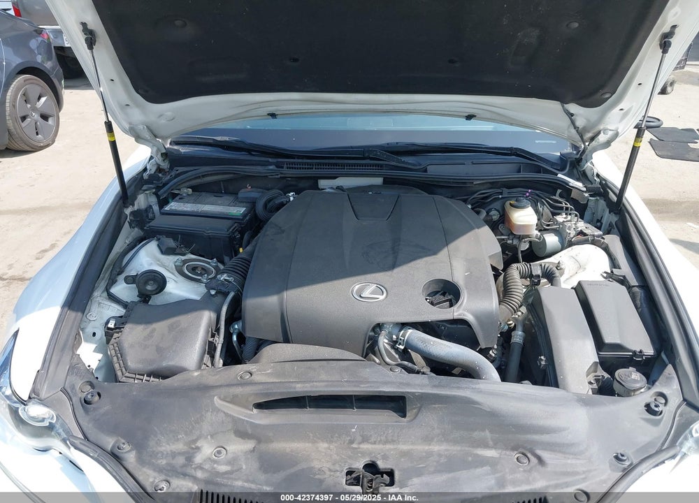 2015 LEXUS IS 250 CRAFTED LINE VIN: JTHBF1D29F5082748