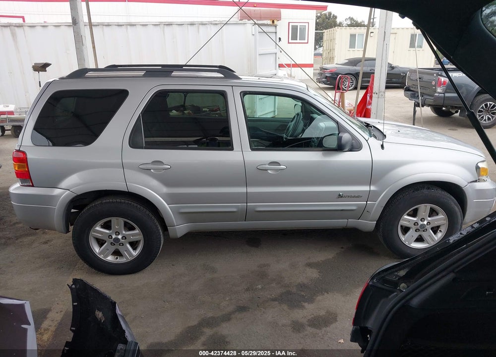 2007 FORD ESCAPE HYBRID VIN: 1FMCU49HX7KB90871