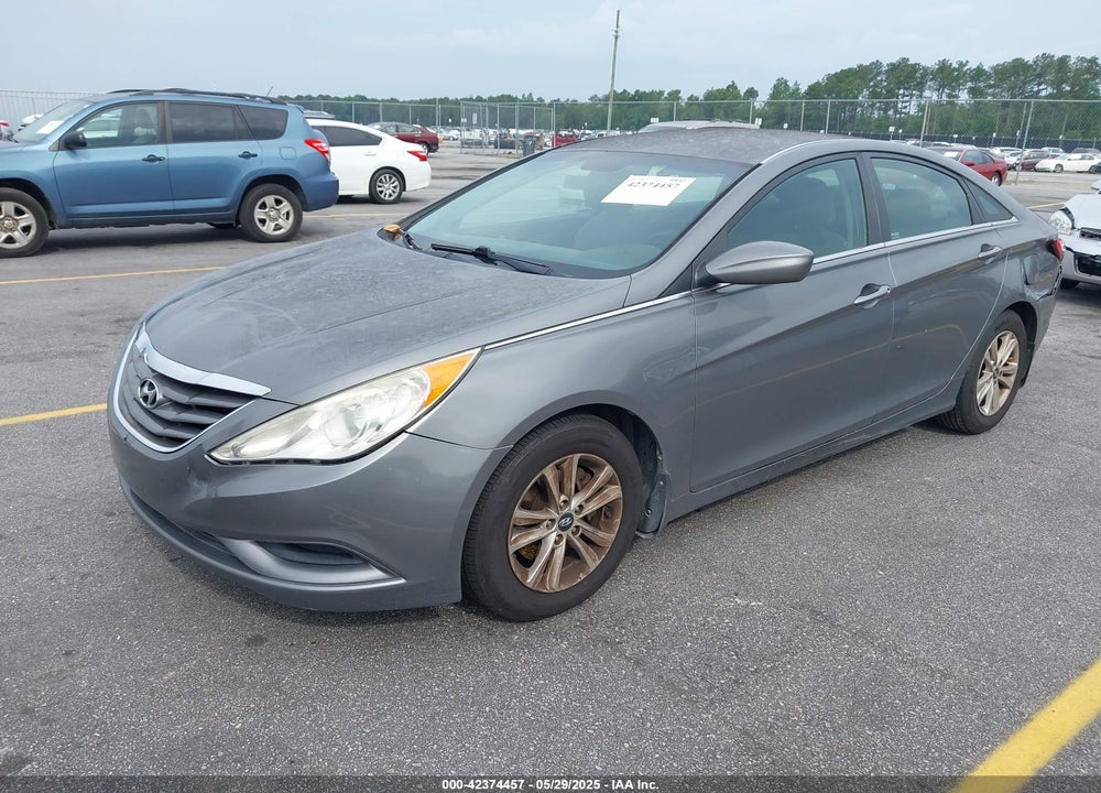 2013 HYUNDAI SONATA VIN: 5NPEB4AC0DH631775