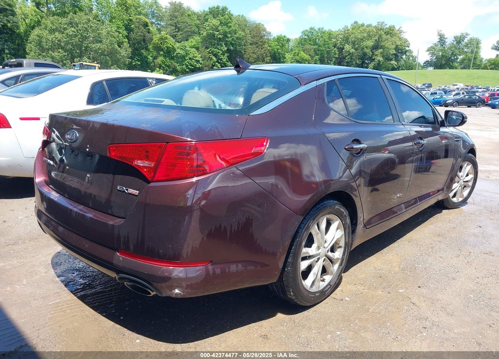 2012 KIA OPTIMA VIN: 5XXGN4A72CG048847