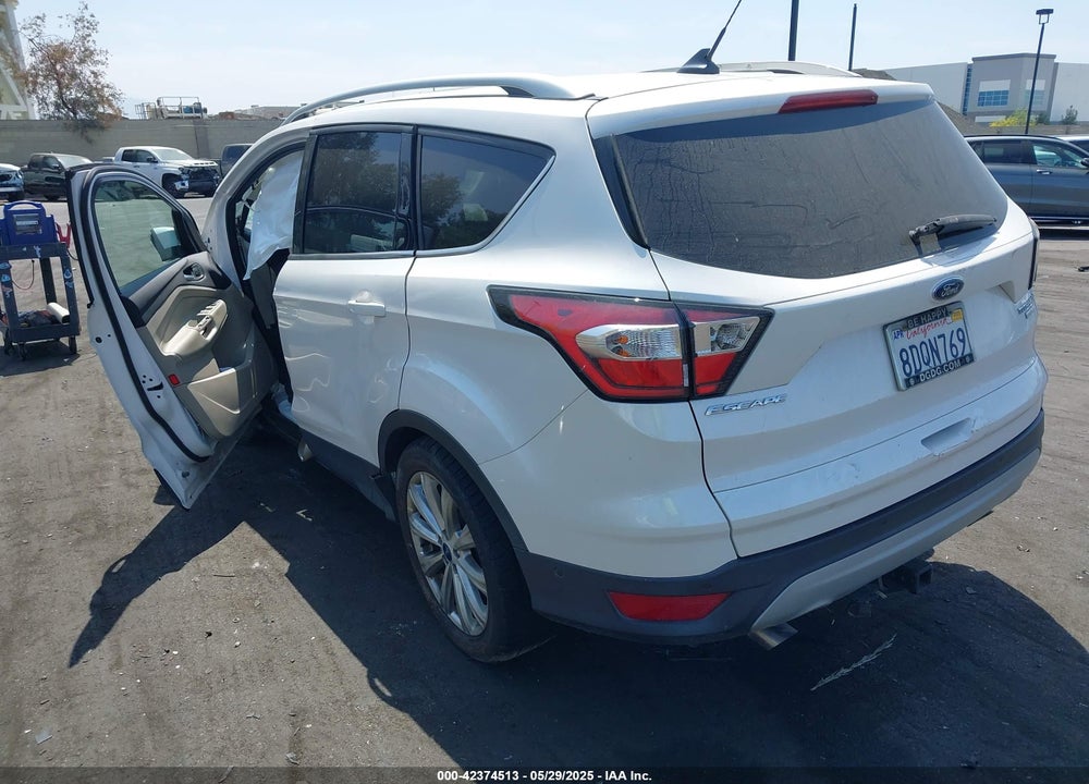 2018 FORD ESCAPE TITANIUM VIN: 1FMCU0J94JUC09729