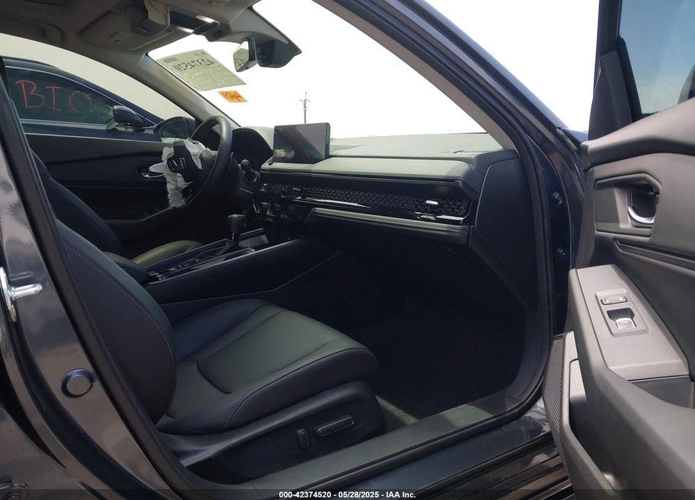2024 HONDA ACCORD HYBRID EX-L VIN: 1HGCY2F65RA083446