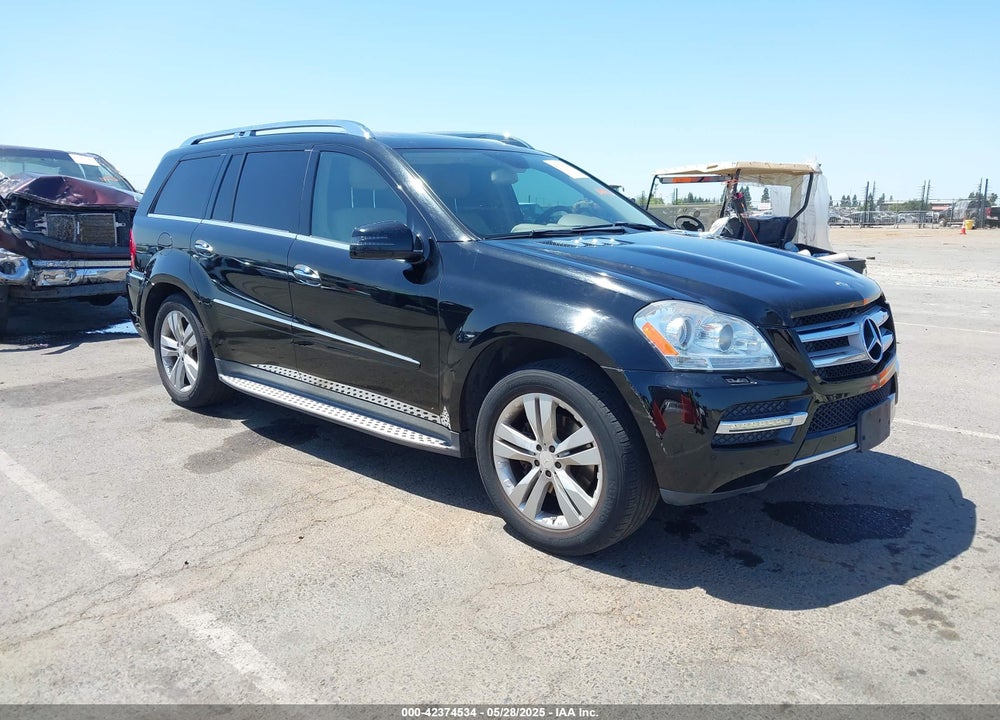 2011 MERCEDES-BENZ GL 450 4MATIC VIN: 4JGBF7BE8BA743488