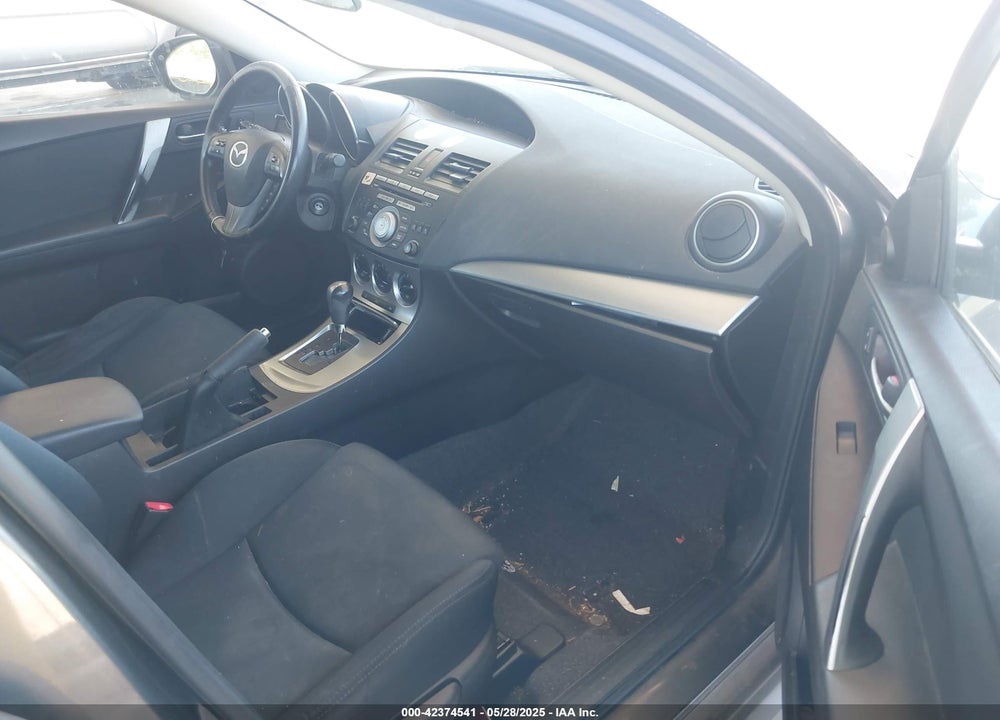 2010 MAZDA MAZDA3 VIN: JM1BL1H67A1322807