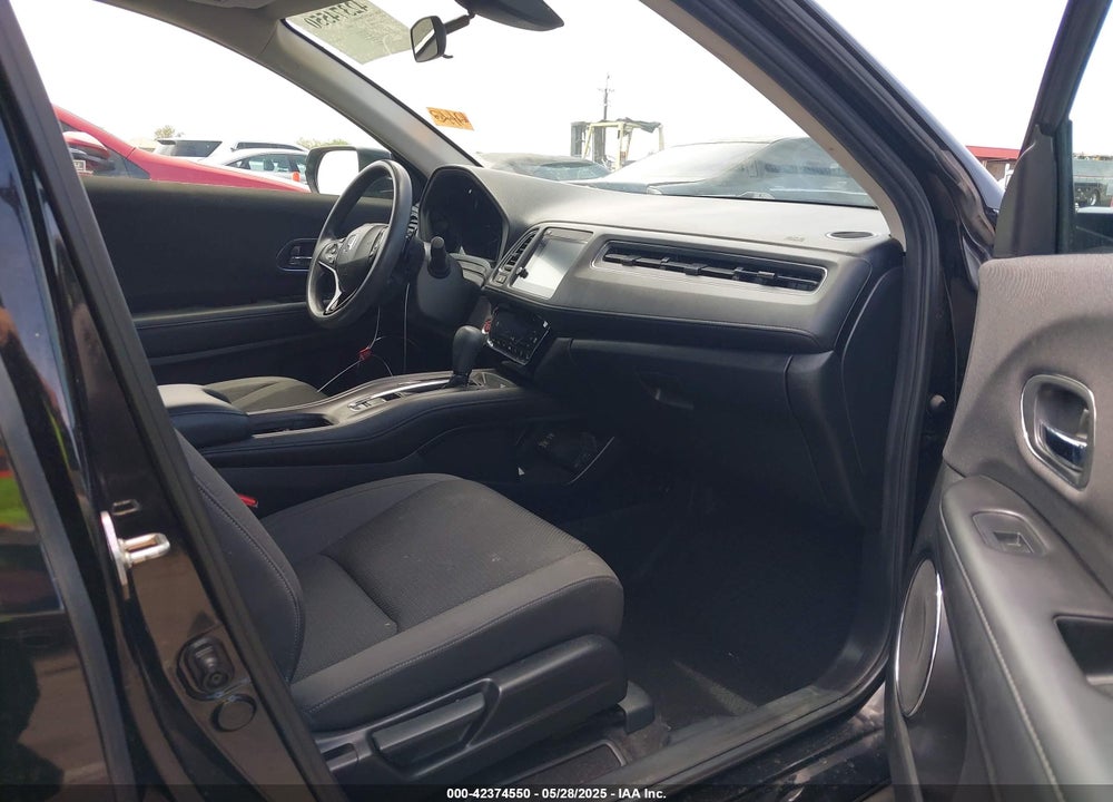 2019 HONDA HR-V VIN: 3CZRU5H53KM710934