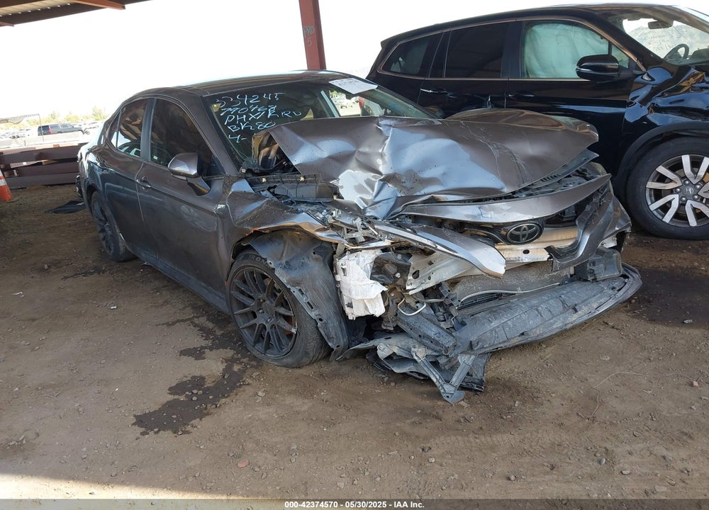 2019 TOYOTA CAMRY LE VIN: 4T1B11HK7KU790468