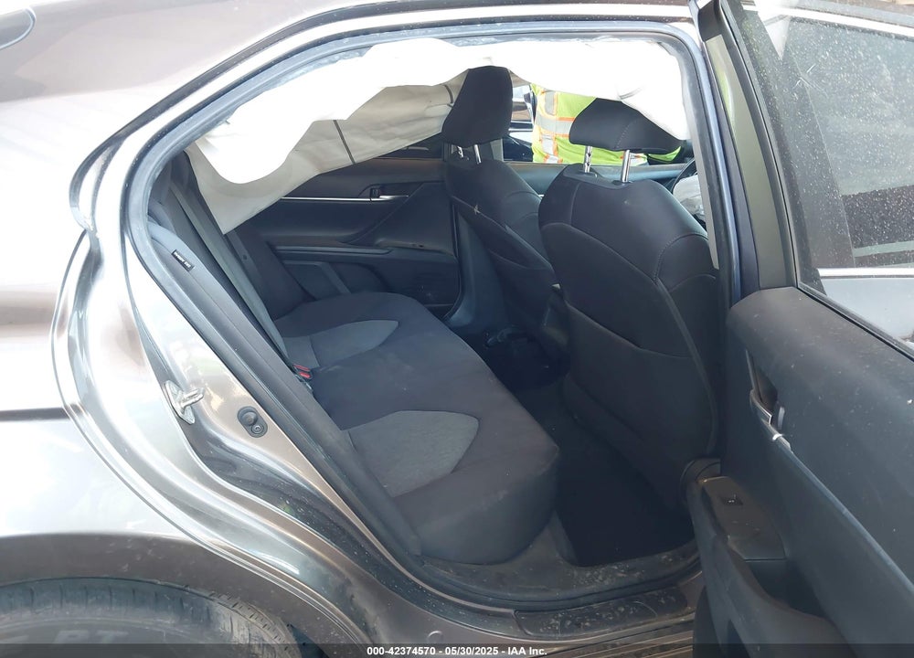 2019 TOYOTA CAMRY LE VIN: 4T1B11HK7KU790468