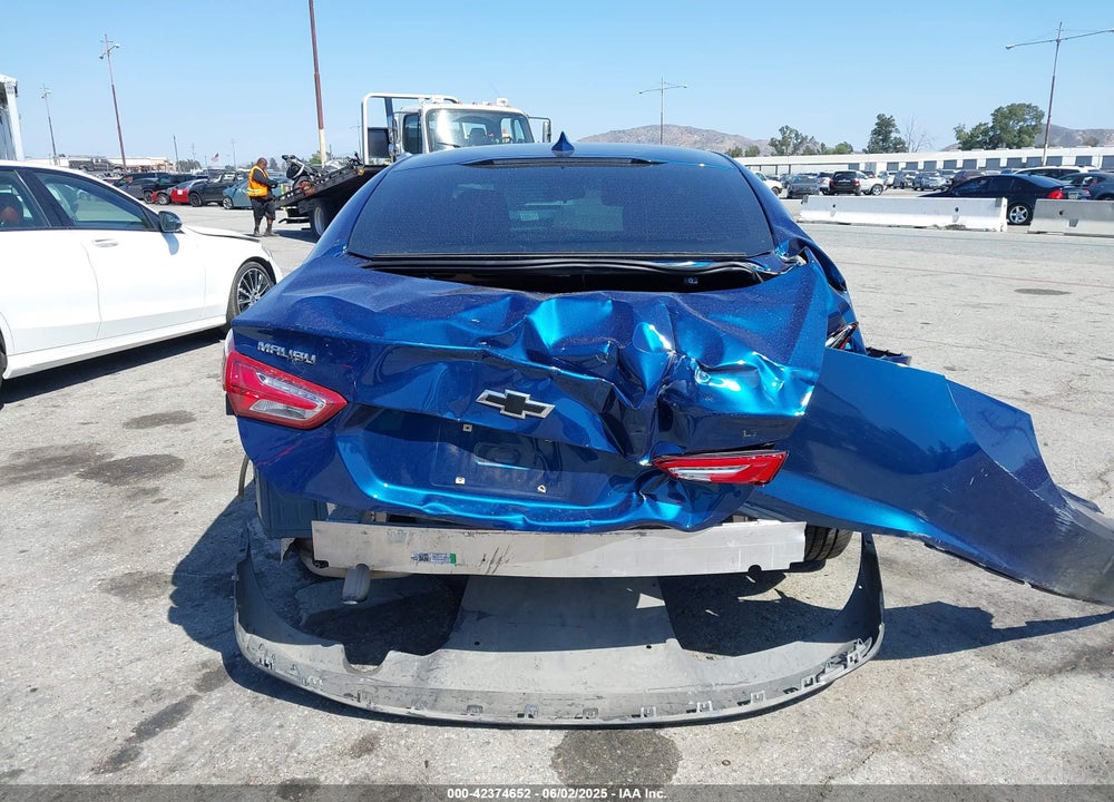 2019 CHEVROLET MALIBU LT VIN: 1G1ZD5ST0KF197907
