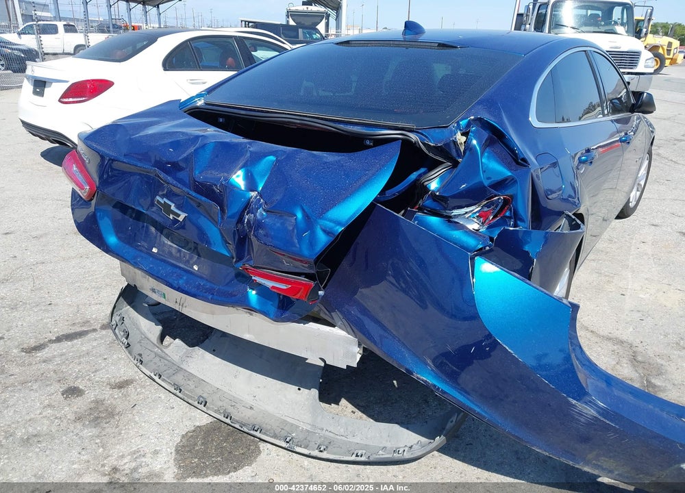 2019 CHEVROLET MALIBU LT VIN: 1G1ZD5ST0KF197907