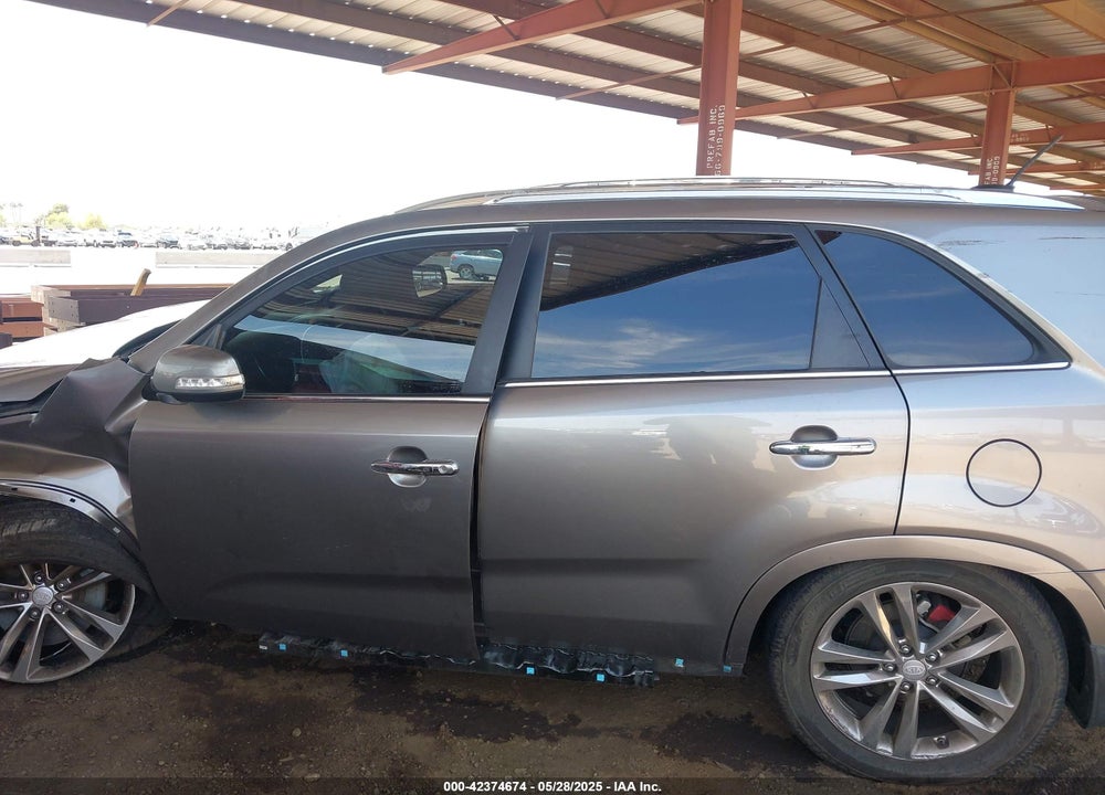 2014 KIA SORENTO VIN: 5XYKW4A70EG545479
