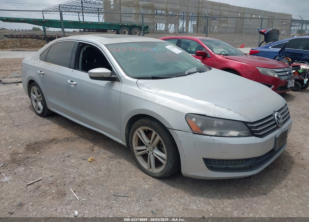 2014 VOLKSWAGEN PASSAT 2.5L SE VIN: 1VWBH7A36EC012935