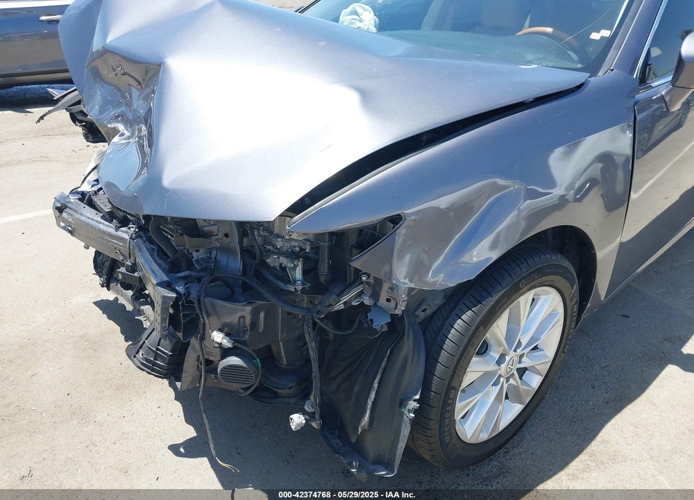 2013 LEXUS ES 300H VIN: JTHBW1GG5D2028515