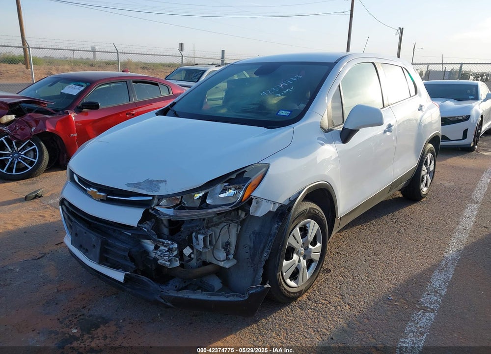 2018 CHEVROLET TRAX LS VIN: 3GNCJKSB8JL172678