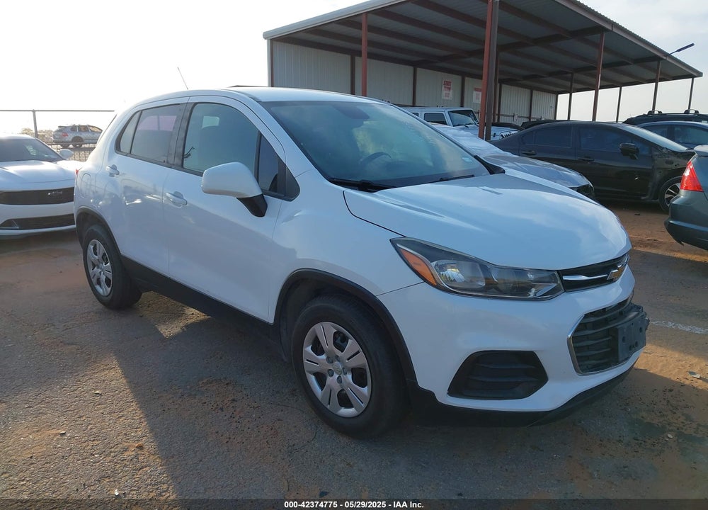 2018 CHEVROLET TRAX LS VIN: 3GNCJKSB8JL172678