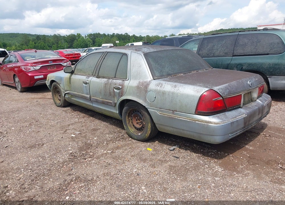 1999 MERCURY GRAND MARQUIS GS VIN: 2MEFM74W8XX686921