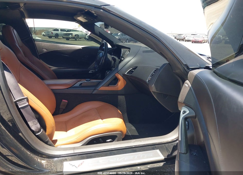 2014 CHEVROLET CORVETTE STINGRAY VIN: 1G1YM2D76E5105249