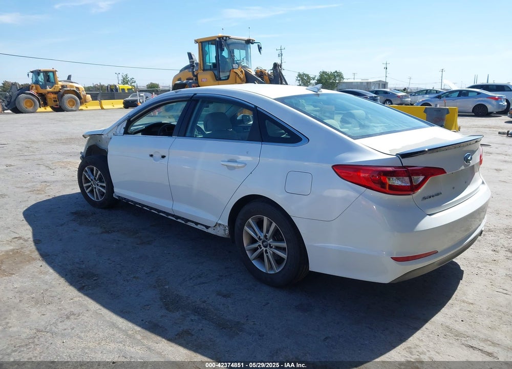 2017 HYUNDAI SONATA VIN: 5NPE24AF1HH540143
