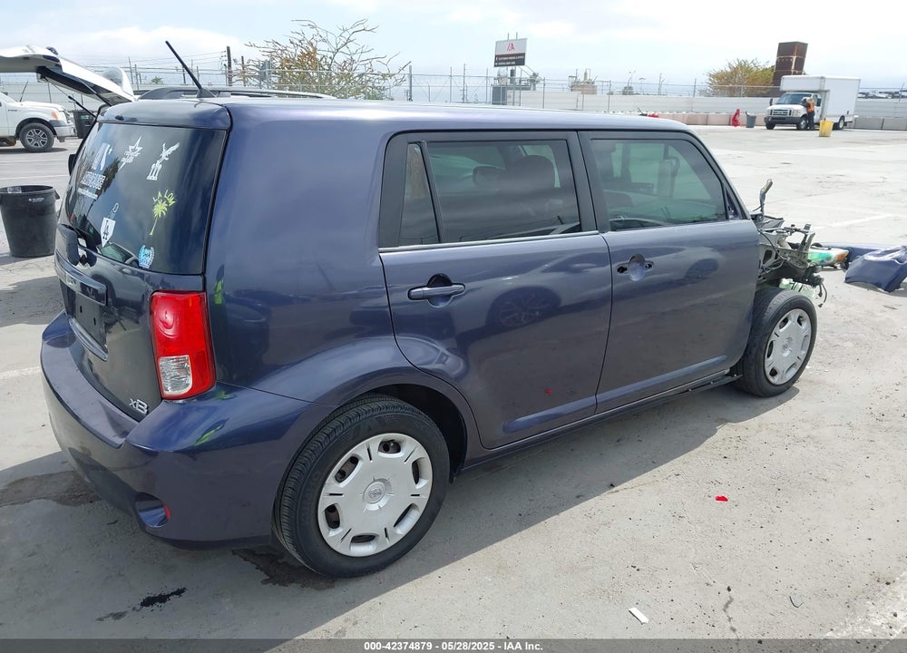2011 SCION XB VIN: JTLZE4FE1B1121771