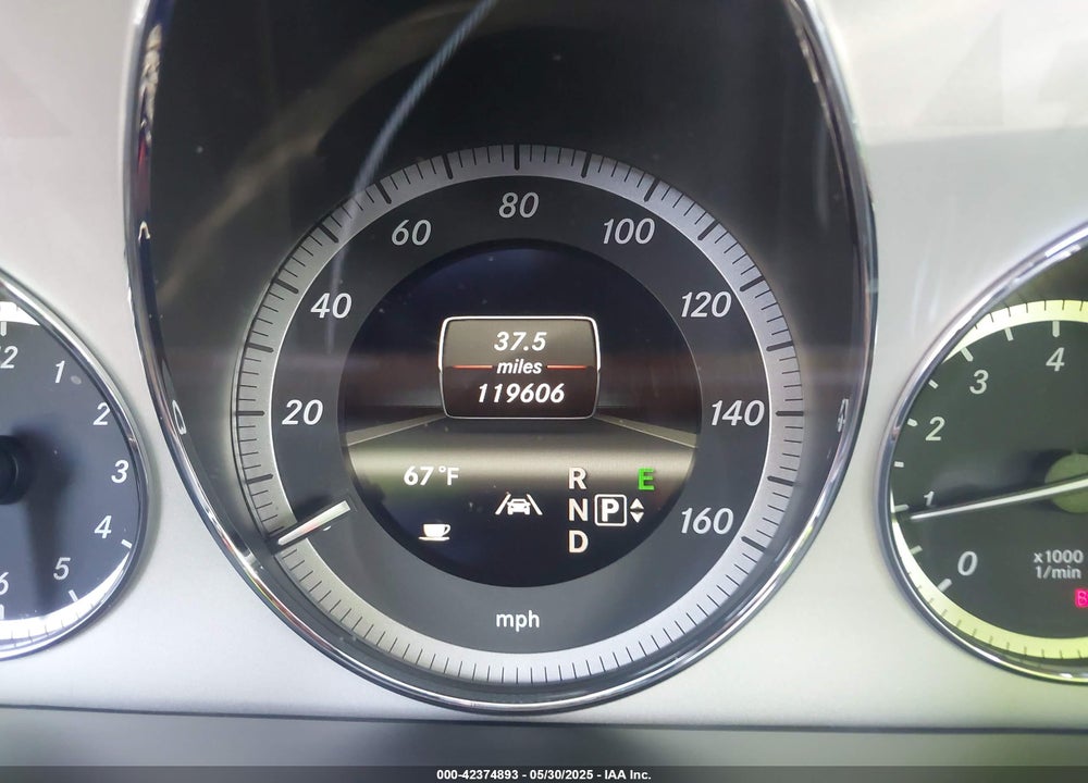 2013 MERCEDES-BENZ E 350 VIN: WDDHF5KB2DA735663
