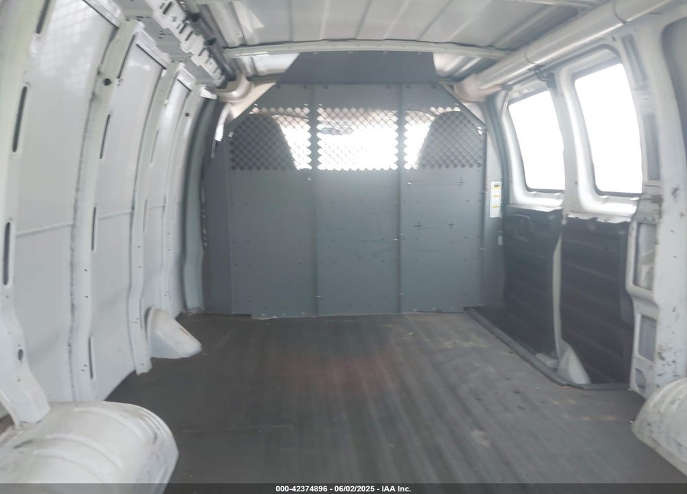 2011 CHEVROLET EXPRESS 1500 WORK VAN VIN: 1GCSGAFX2B1112312