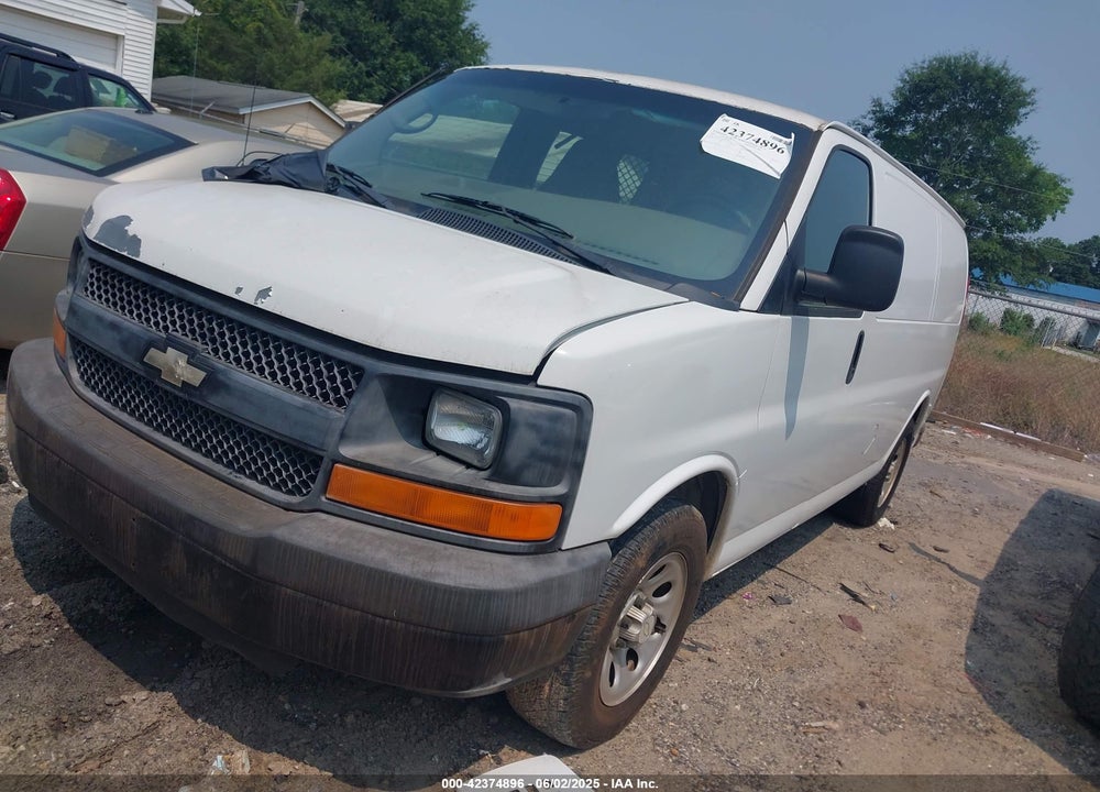 2011 CHEVROLET EXPRESS 1500 WORK VAN VIN: 1GCSGAFX2B1112312