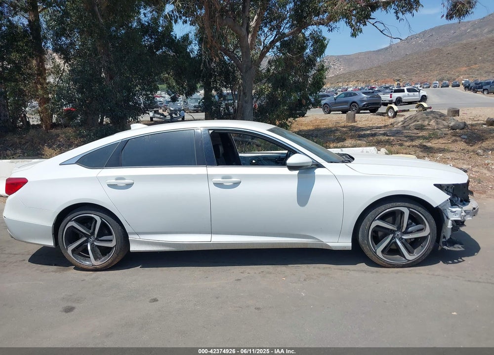 2019 HONDA ACCORD VIN: 1HGCV1F33KA173399