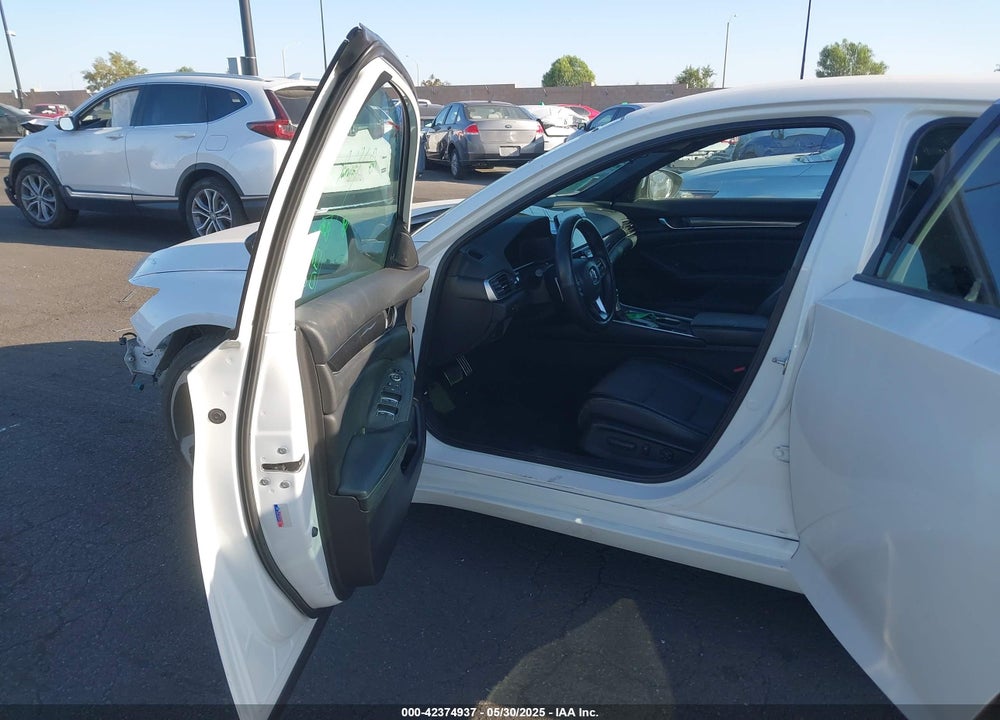 2018 HONDA ACCORD SPORT VIN: 1HGCV1F33JA262579