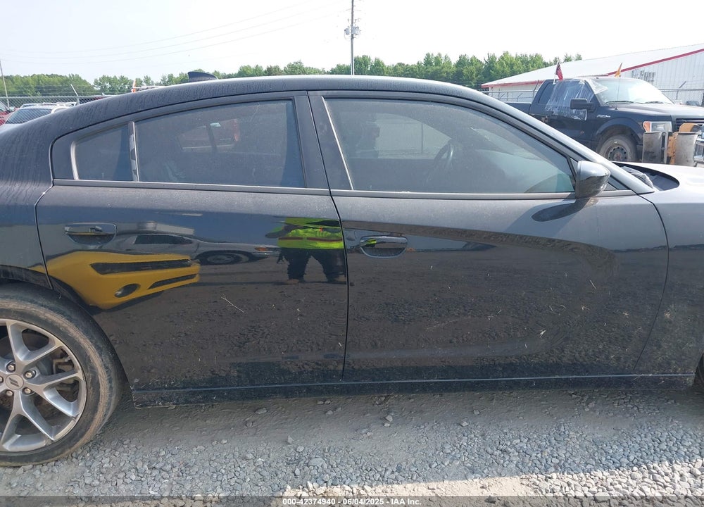 2022 DODGE CHARGER VIN: 2C3CDXBG5NH264584