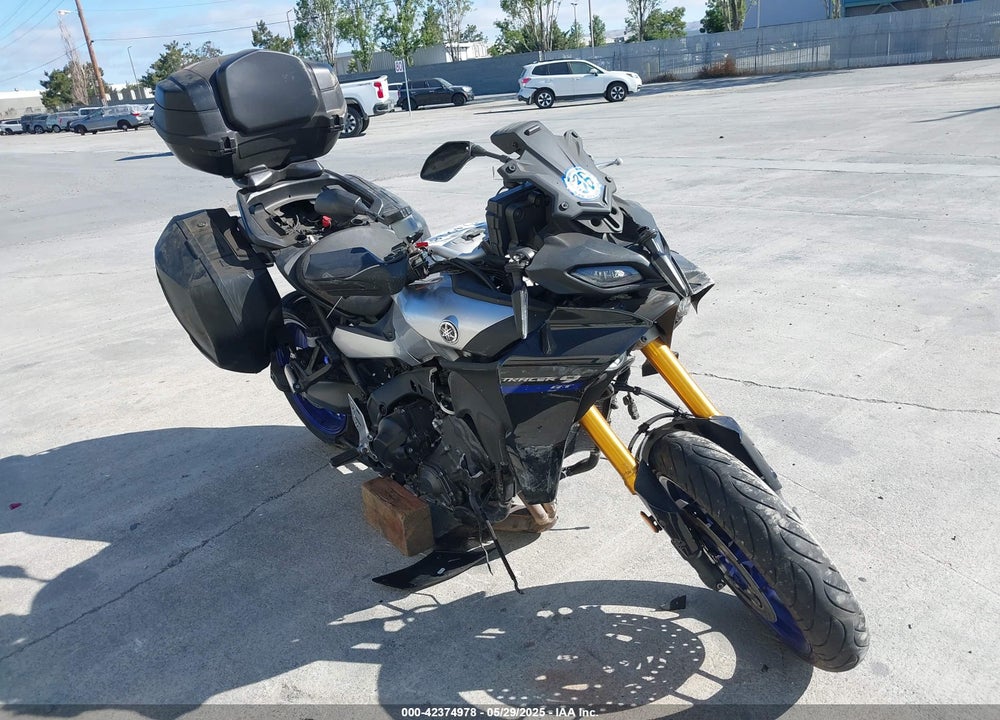2022 YAMAHA MTT09 GT VIN: JYARN74Y8NA000388
