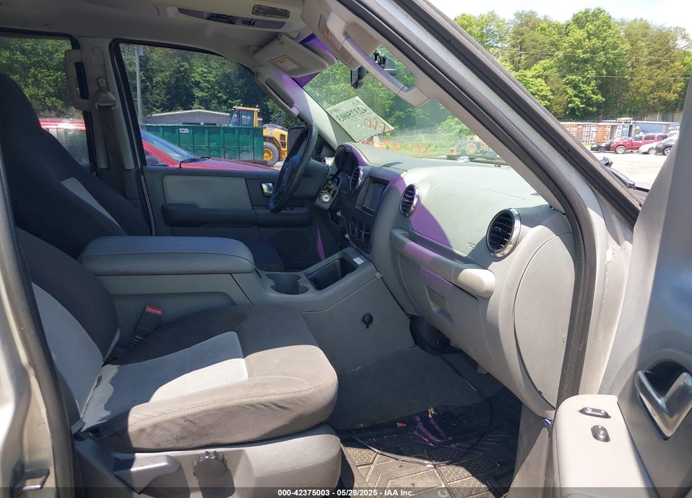 2004 FORD EXPEDITION XLT VIN: 1FMRU15W84LA30426