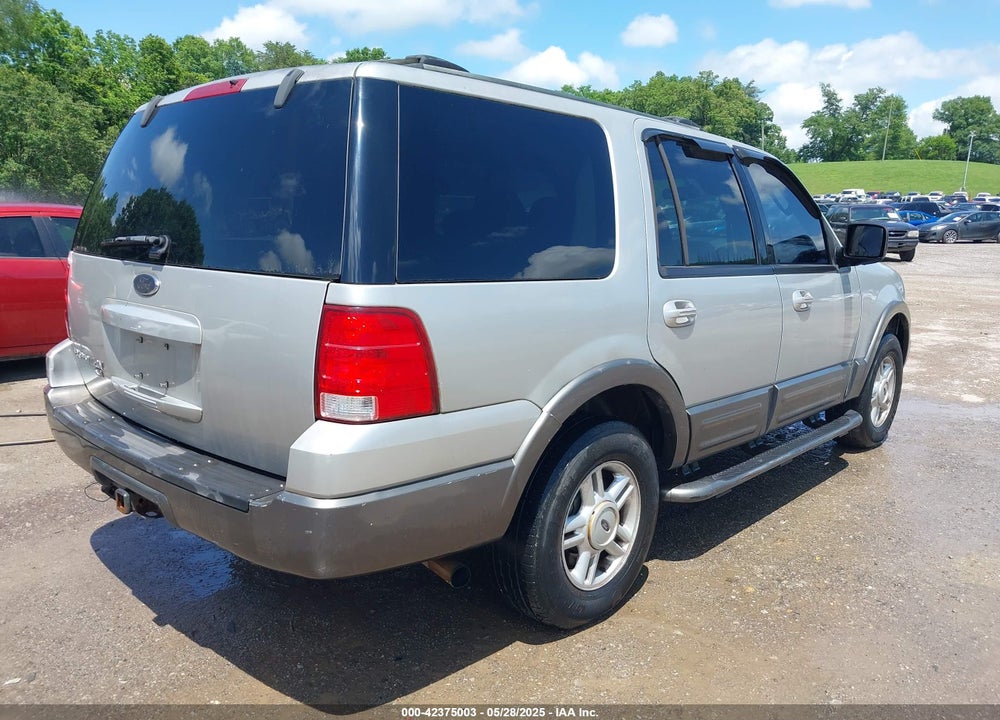 2004 FORD EXPEDITION XLT VIN: 1FMRU15W84LA30426