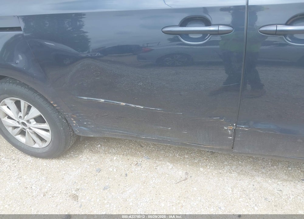 2016 KIA SEDONA LX VIN: KNDMB5C14G6191247