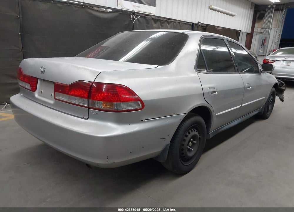 2001 HONDA ACCORD 2.3 LX VIN: JHMCG56421C002640