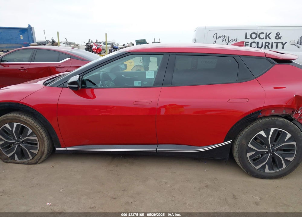 2022 KIA EV6 WIND VIN: KNDC34LAXN5066095