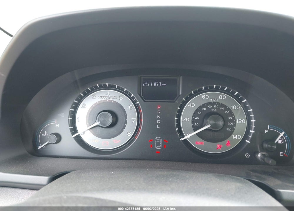 2011 HONDA ODYSSEY LX VIN: 5FNRL5H29BB017031