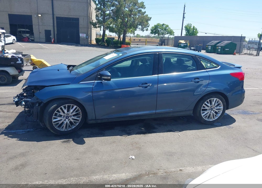 2018 FORD FOCUS TITANIUM VIN: 1FADP3J21JL323767