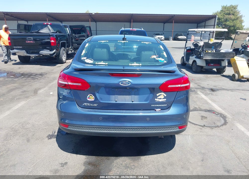2018 FORD FOCUS TITANIUM VIN: 1FADP3J21JL323767