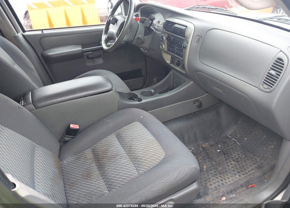 2004 FORD EXPLORER SPORT TRAC ADRENALIN/XLS/XLT VIN: 1FMZU77K44UB14590