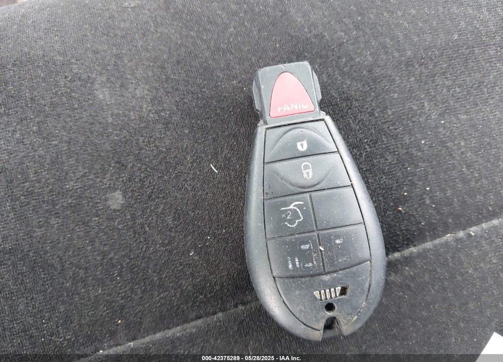 2013 DODGE GRAND CARAVAN VIN: 2C4RDGCG3DR804026