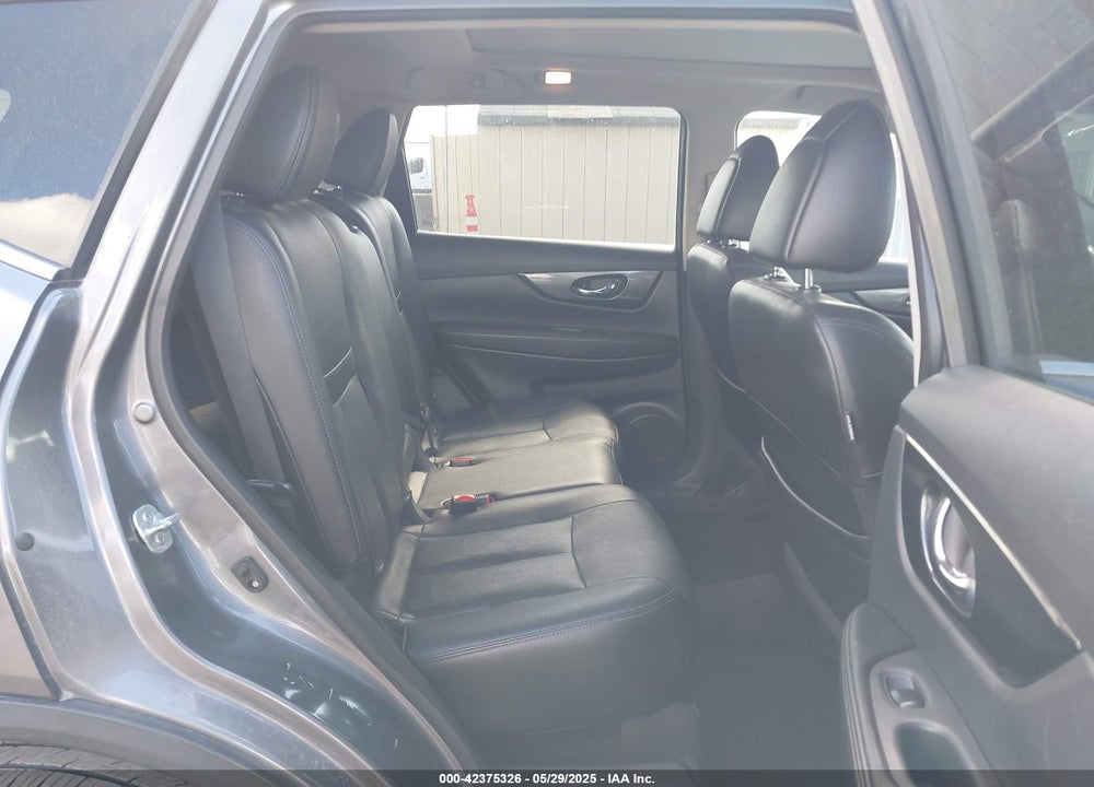2016 NISSAN ROGUE VIN: 5N1AT2MV0GC863544