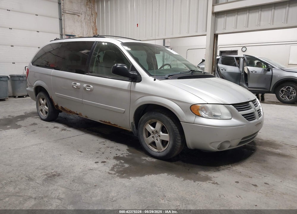 2005 DODGE GRAND CARAVAN SXT VIN: 2D4GP44L35R316403