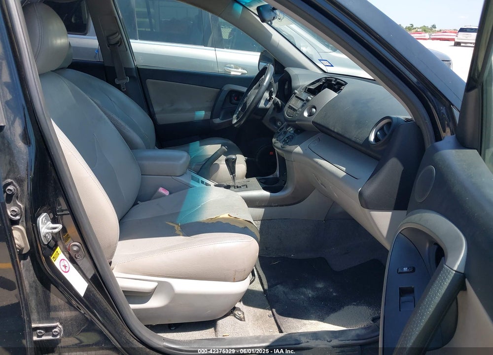 2007 TOYOTA RAV4 LIMITED V6 VIN: JTMBK31VX76011402