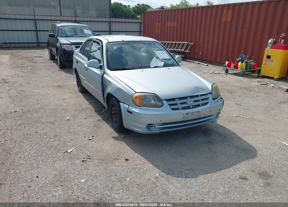 2005 HYUNDAI ACCENT GLS VIN: KMHCG45C35U577765