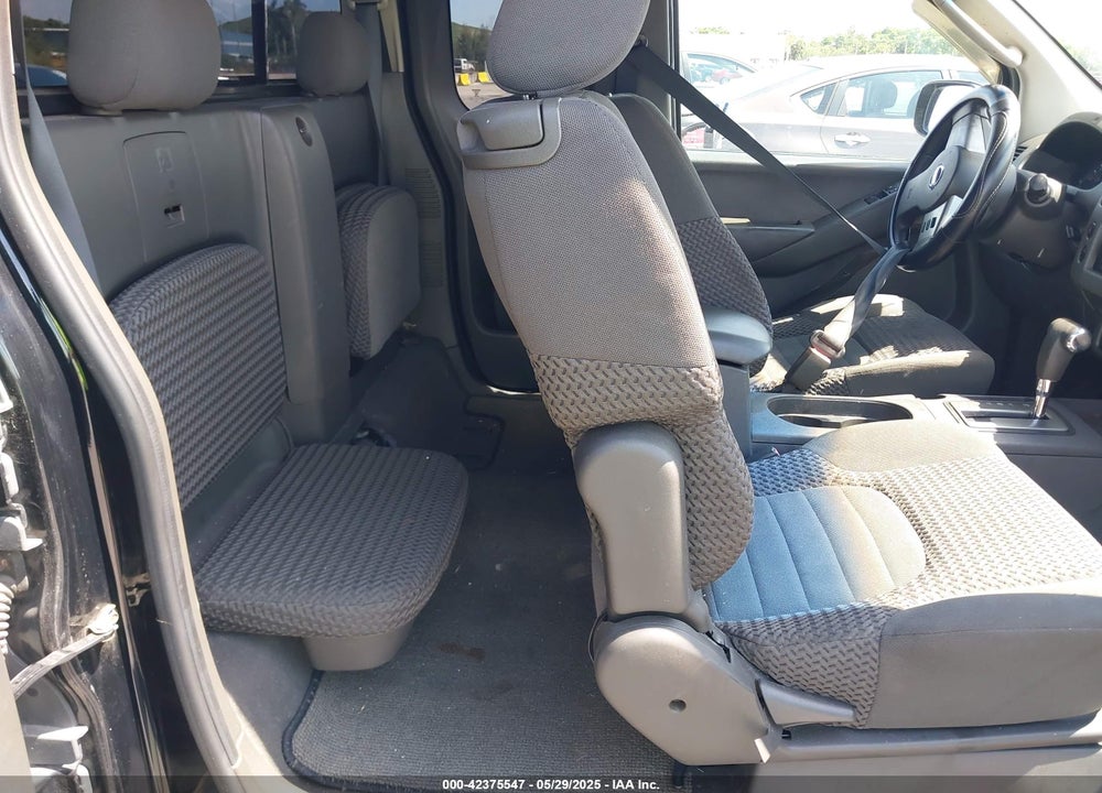 2007 NISSAN FRONTIER SE VIN: 1N6AD06U57C425321