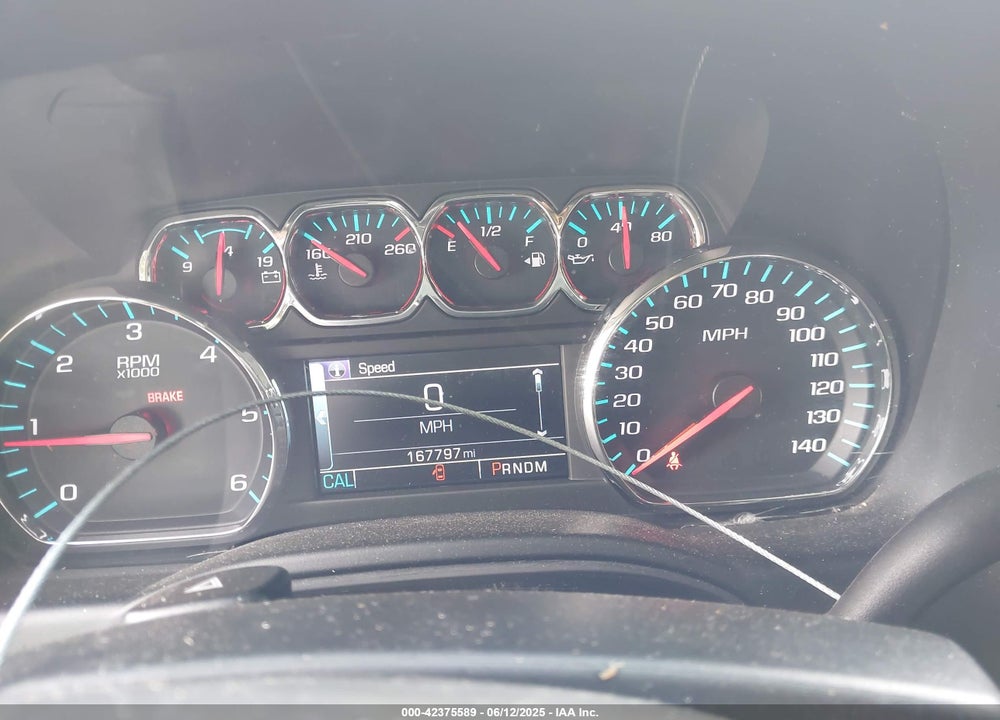2016 CHEVROLET SUBURBAN LT VIN: 1GNSCHKC8GR138646