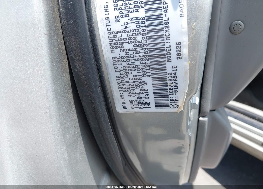 2003 TOYOTA AVALON XLS VIN: 4T1BF28B33U280188