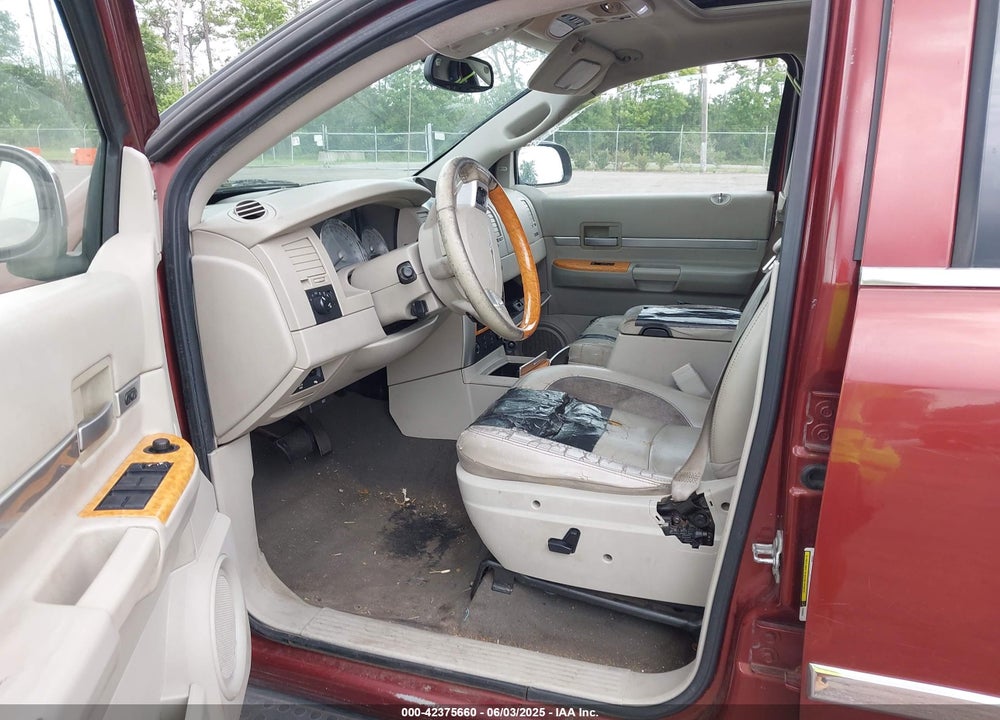 2007 CHRYSLER ASPEN VIN: 1A8HW58267F556253